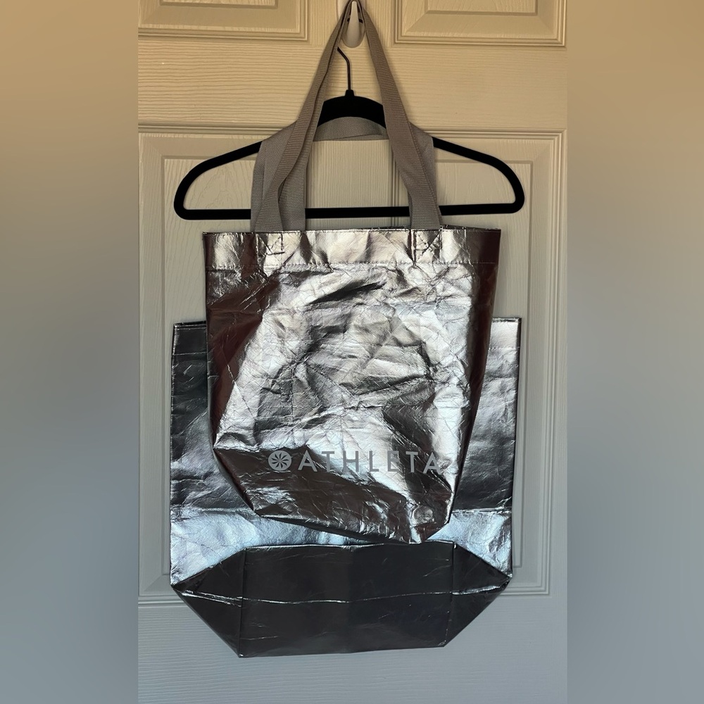 Athleta Silver Reusable Shopping Tote Bags Bundle of 2—1 large, 1 small.  VGUC